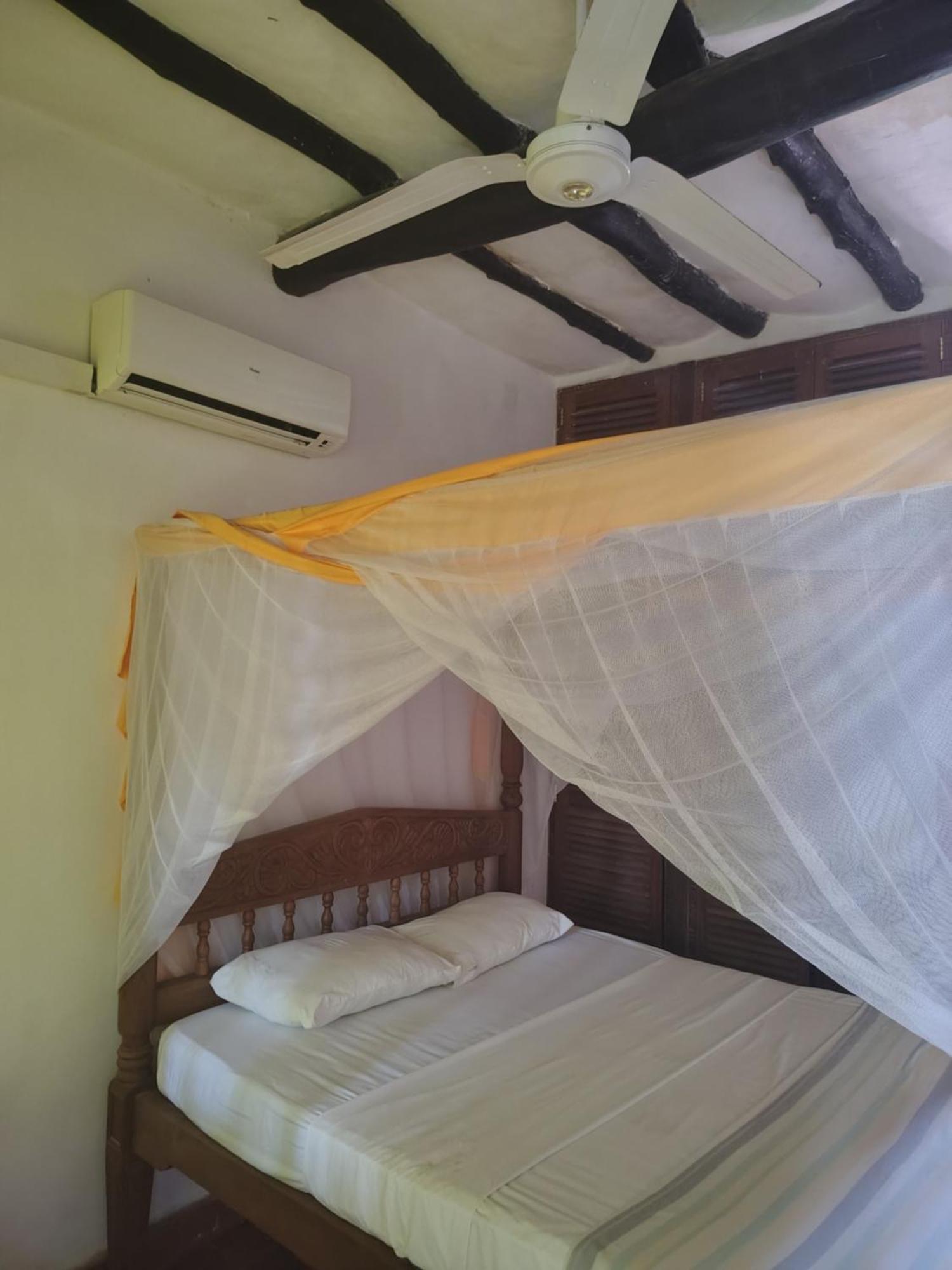 Mangro Hotel Diani Beach Eksteriør bilde