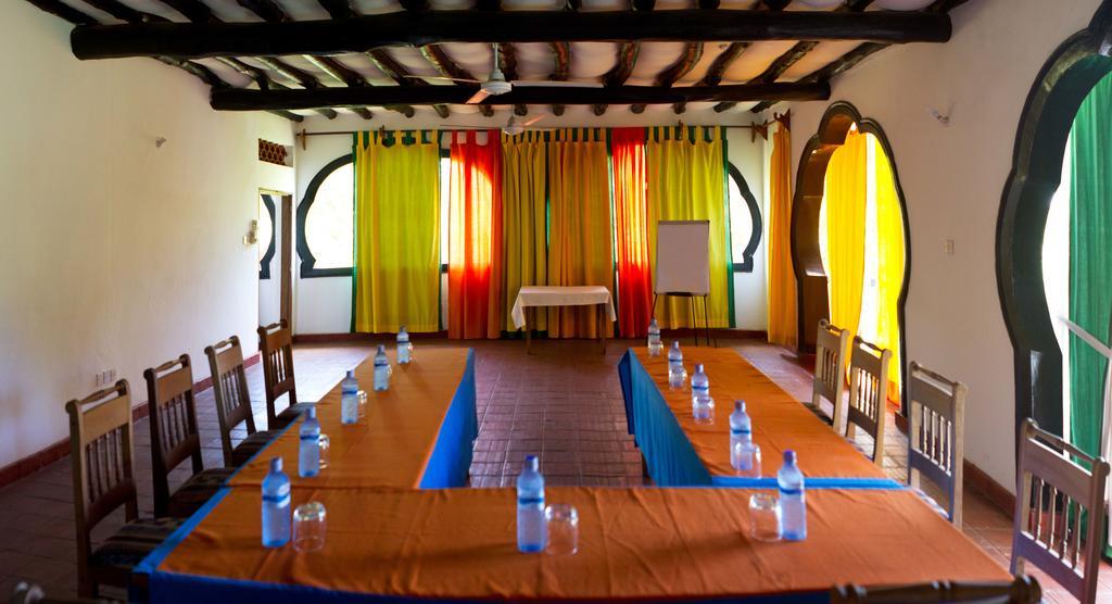 Mangro Hotel Diani Beach Eksteriør bilde