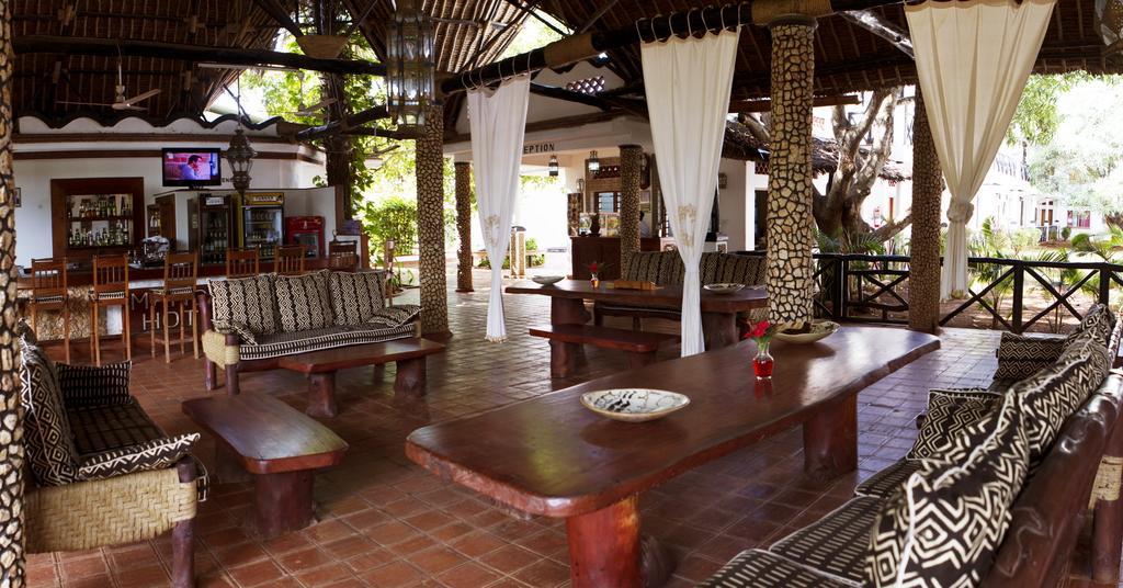 Mangro Hotel Diani Beach Eksteriør bilde